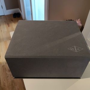 Van cleef & arpels box